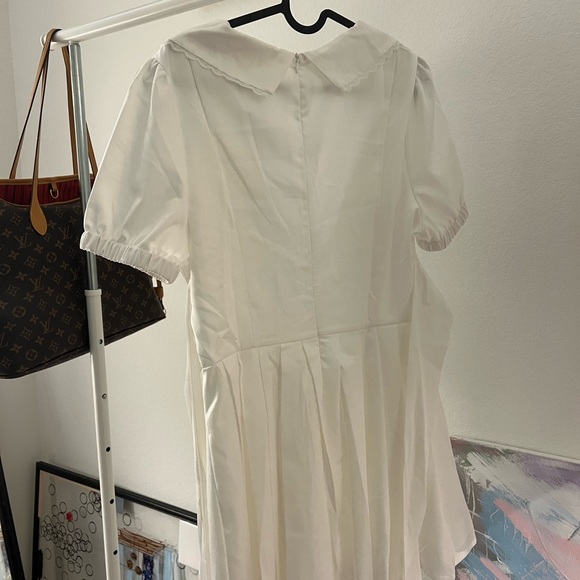 Collared white dress - Picture 4 of 4